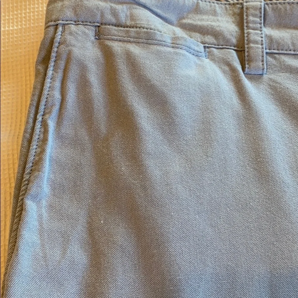 Banana Republic shorts size 34 light blue